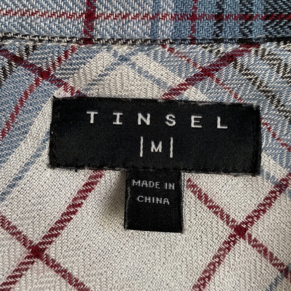 Tinsel Hattie Two Pocket
Lightweight Flannel Button Down - Picture 3 of 11